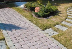 Самостоятельное изготовление тротуарной плитки доступно