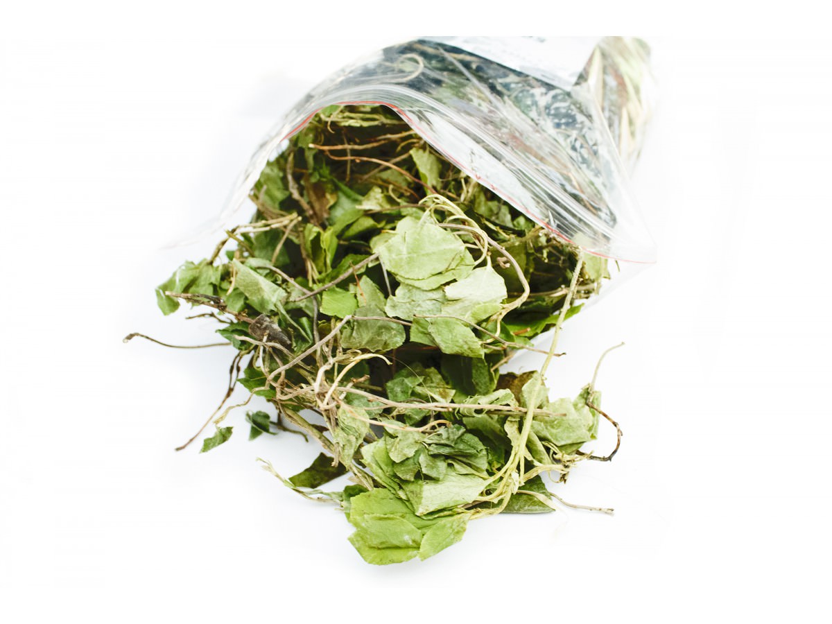 Хорошо упакованная высушенная трава хранится 2 года