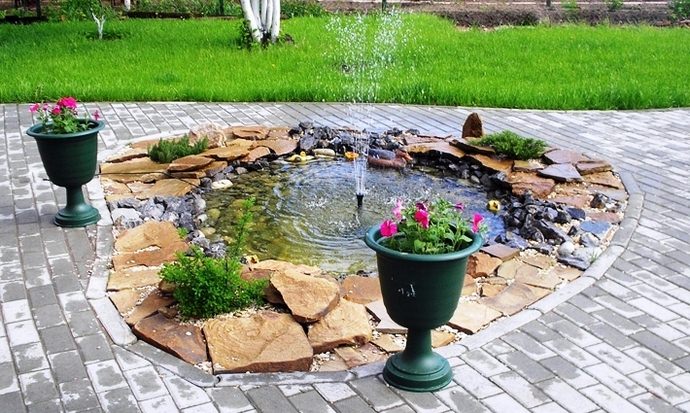 На сегодняшний день насосы являются незаменимым оборудованием для обустройства искусственных водоёмов