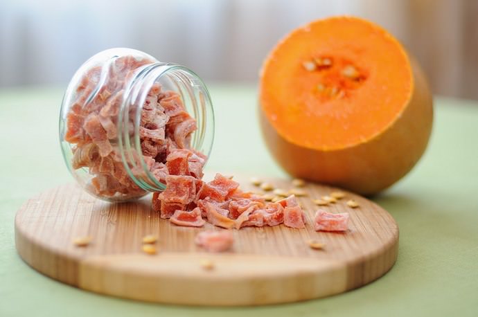 Цукаты из тыквы – вкусное лакомство, которое варится в сиропе