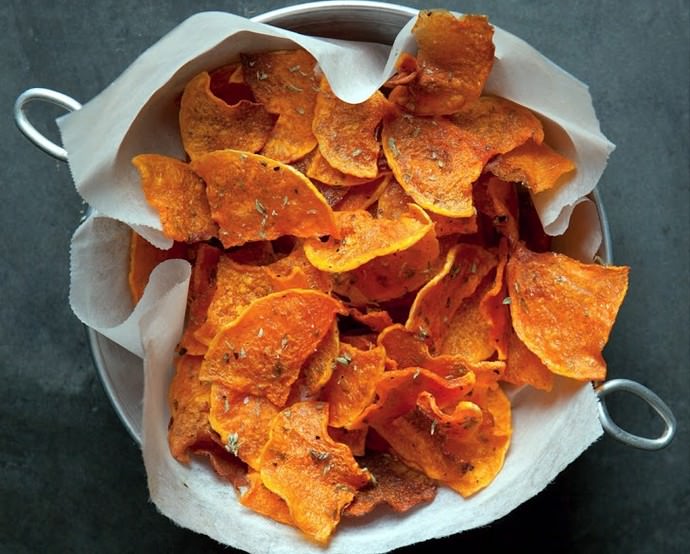 Сушеная тыква требует для приготовления довольно много времени, но зато при хранении занимает мало места