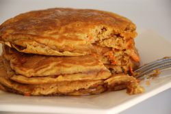 Блины с морковью могут стать сытным перекусом