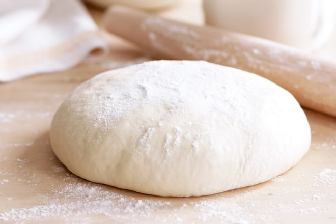 Благодаря этому тесту пирожки получатся вкусными даже с минимальным количеством начинки