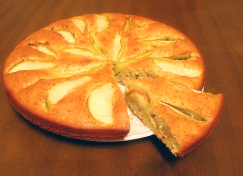 Шарлотка манная с абрикосами Шарлотка манная с абрикосами