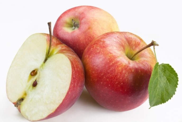 Полезные свойства яблок сорта «Гала» обусловливаются наличием в них значительного количества витаминов