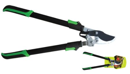 Работать с труднодоступными ветками в саду намного проще, используя специальный сучкорез