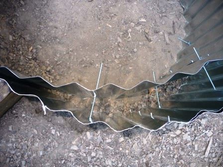 Получились два металлических круга, которые предстоит скрепить самонарезающимися винтами