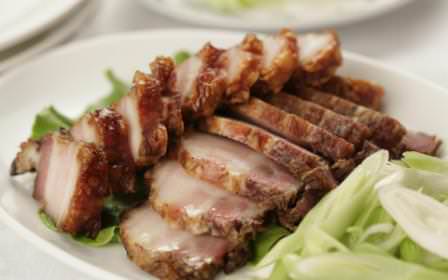 Свежий продукт из нашей новой коптильни, которую построили за два дня