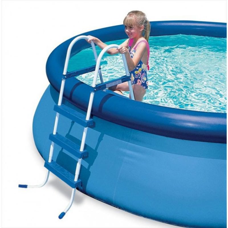 Обязательным является и четкое совпадение размеров и параметров лестницы с глубиной бассейна