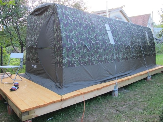 Вы всегда можете собрать баню самостоятельно, или же заказать ее в маркетах и интернет-магазинах, выбрав нужную комплектацию и размеры