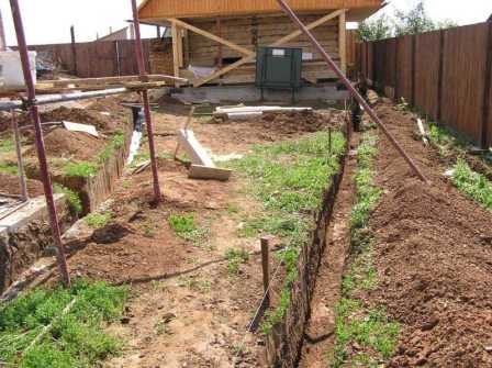 При улучшении построек сразу поработайте с коммуникациями!