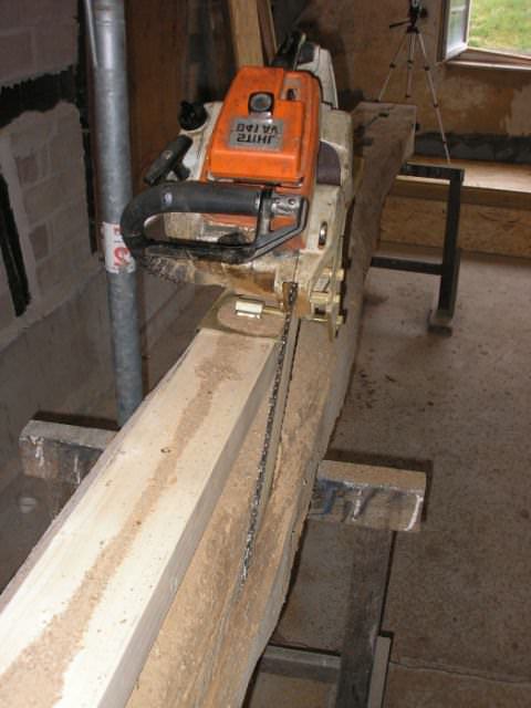 Очень важно следовать всем правилам безопасности и обязательно использовать средства собственной защиты, чтобы предупредить травмирование