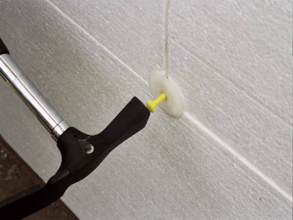 Стоит ли утеплять пластиковый погреб, установленный на даче?