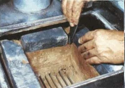 Не забудьте отремонтировать дачную печь и почистить дымоход от сажи