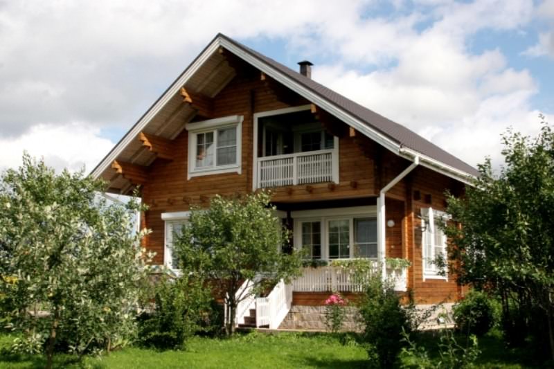 Прекрасная идея – трансформация чердачного помещения во второй этаж