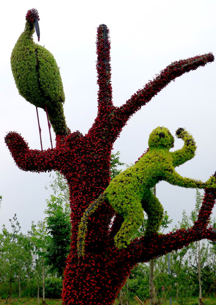 Изготовление садовых фигур животных