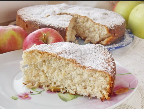 Шарлотка с овсянкой на кефире