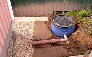 Выбирайте лучший способ отвода воды из летнего душа, ориентируясь на советы специалистов