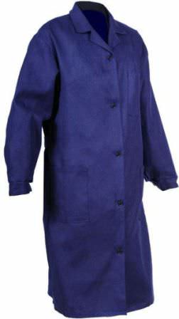 Халат для работы на даче — удобная рабочая одежда