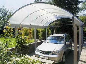 Стоянка для машины на даче