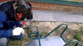 Тачки и тележки для дачи — сильные помощники, которые легко облегчат ежедневный труд!