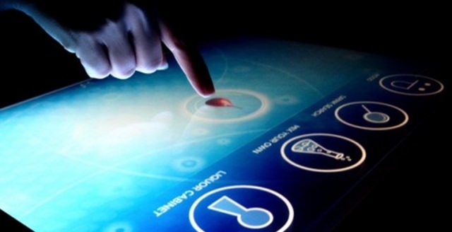 Ничто не мешает построить "Умный дом" на даче, независимо от того, дорогой это особняк в коттеджном поселке или же небольшой домик в дачном кооперативе