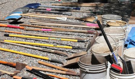 Как ухаживать за садовым инструментом осенью и весной?