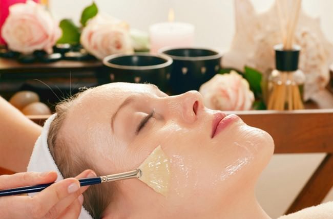 Персиковое масло чрезвычайно полезно для кожи лица