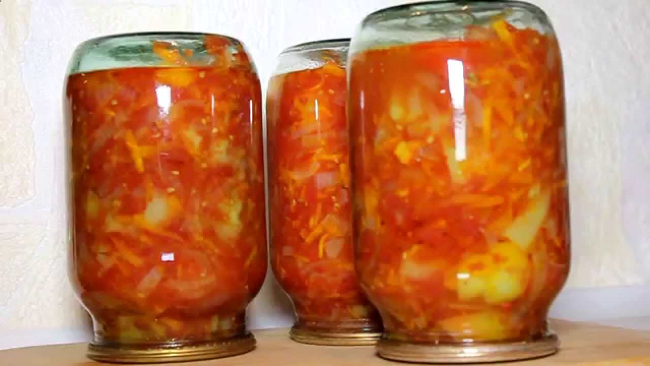 Лечо считается прекрасным украшением застолья