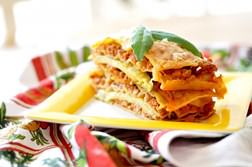 Запеканок с мясом и фаршем существует великое множество, все они по-своему вкусны