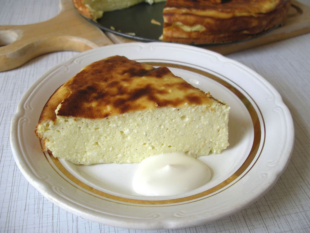 Запеканка получается мягкой и нежной