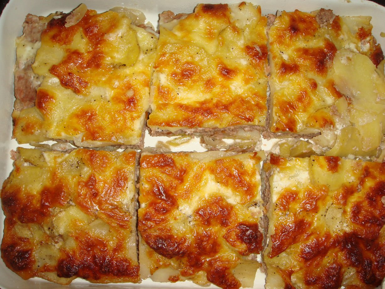 Куриная печень нежнее, чем говяжья, поэтому запеканка получается более сочной