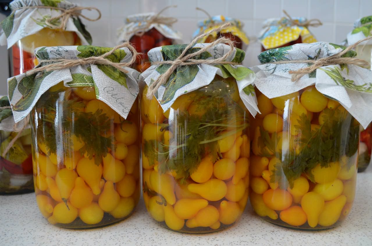 Очень необычная и непривычная консервированная закуска для любителей пикантного оригинального вкуса