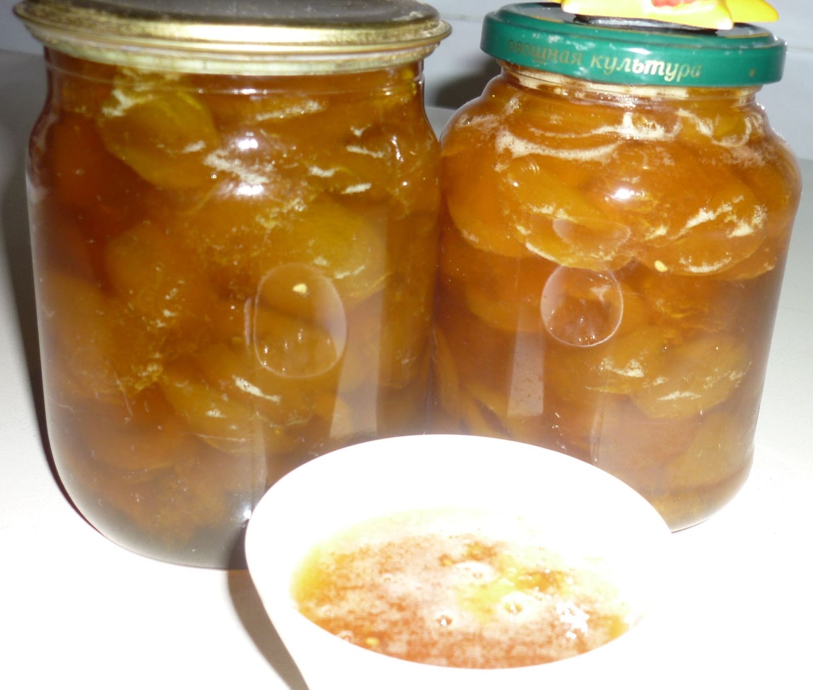 Данный рецепт сохраняет плоды целыми и делает их изумительно вкусными