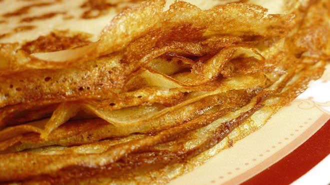 Блины получаются тонкими и нежными