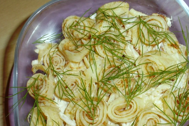 Очень эффектный, красивый вариант подачи салата