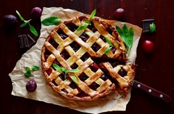  Сливовые десерты имеют не только отличный вкус и аромат, но и очень аппетитно выглядят