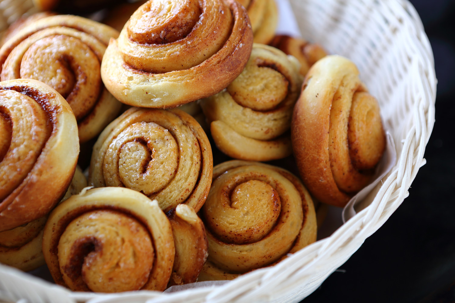 Такая интересная форма делает булочки красивыми