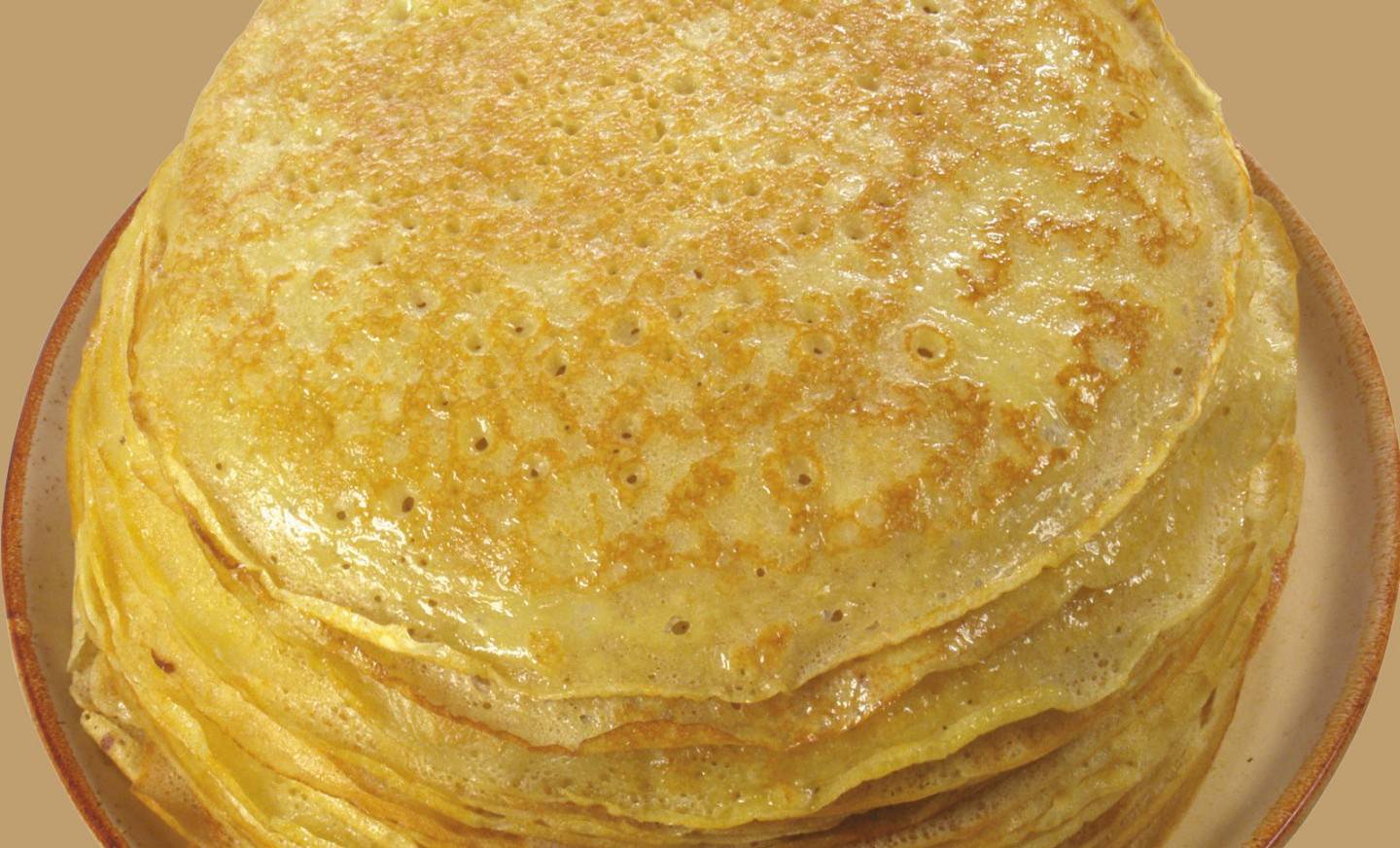 Даже вчерашние блины можно легко превратить в свежие