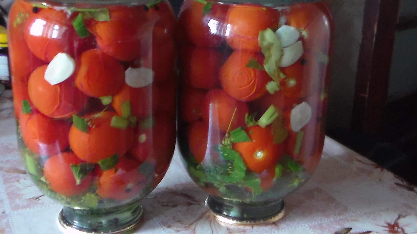 Маринад в такой заготовки получается свежим, но с кислинкой