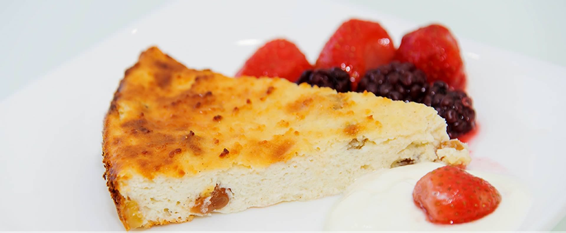 Творожная запеканка с манкой быстро готовится