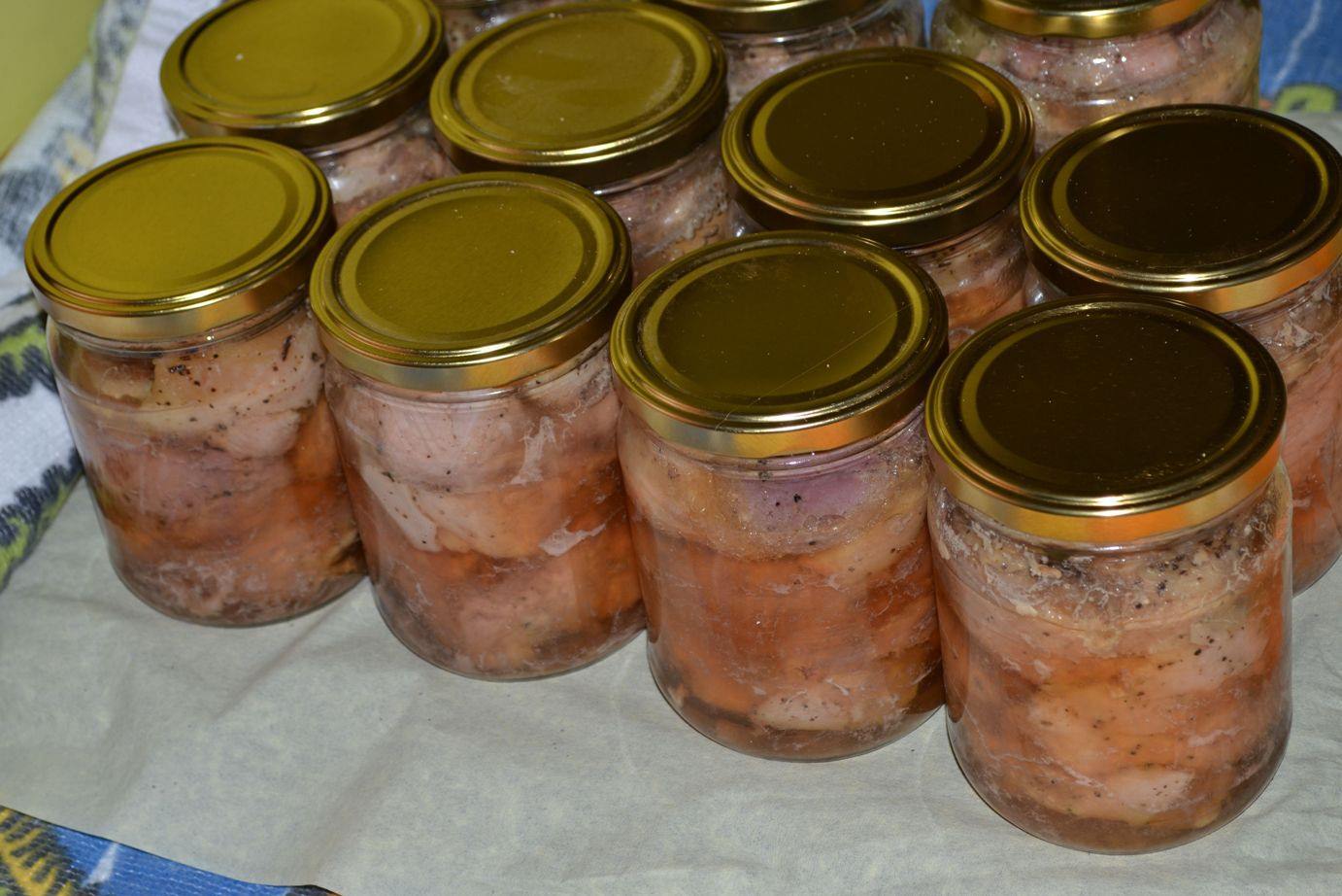 Приготовить такую тушенку можно очень просто