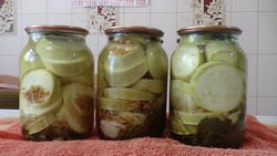 Рецептов консервации кабачков существует большое количество