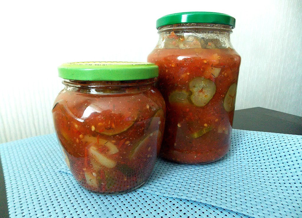 Такие огурчики получаются хрустящими, с острым привкусом