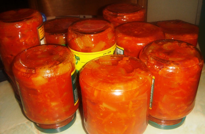 Такой рецепт заготовки на зиму интересен своей формой подачи