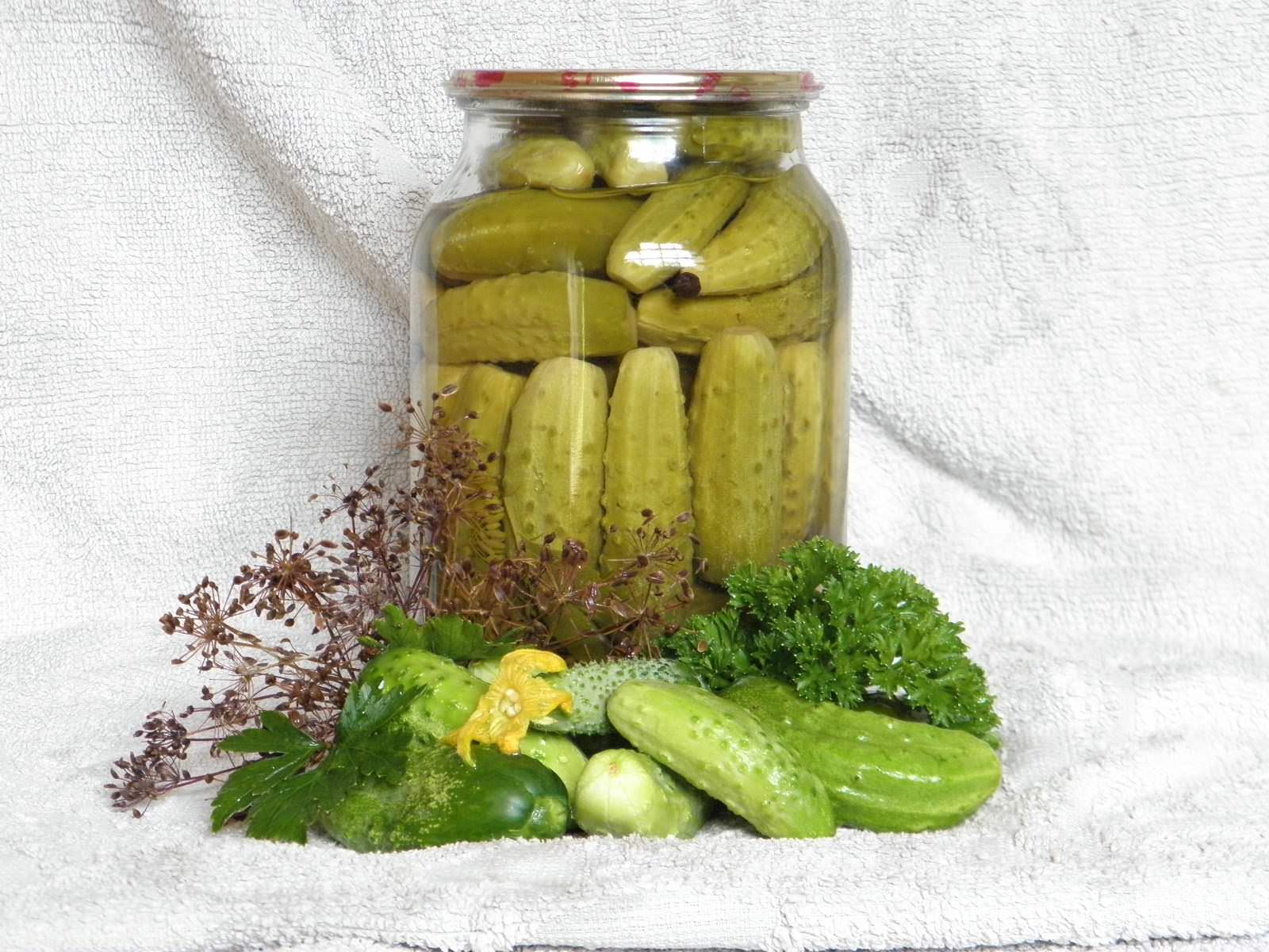 Огурцы получаются невероятно вкусными